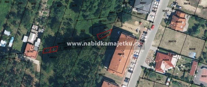 Vracov, pozemek parc.č. 4941/17 a podíl id. 1/2 pozemků parc.č. 4941/13 a 4941/14