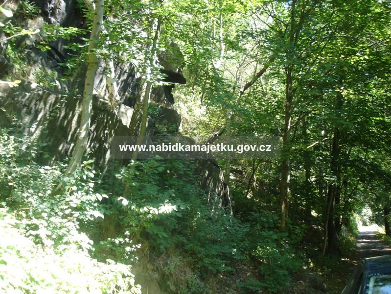 k.ú. Klášterec nad Ohří, pozemek p.č. 1326/1, o výměře 14 146 m2