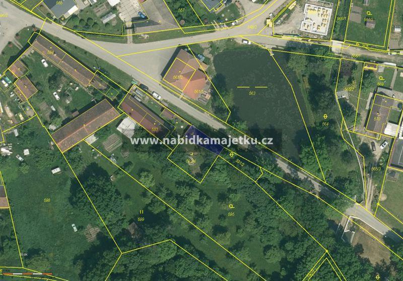 CHVALEŠOVICE, POZEMEK KN 592/5