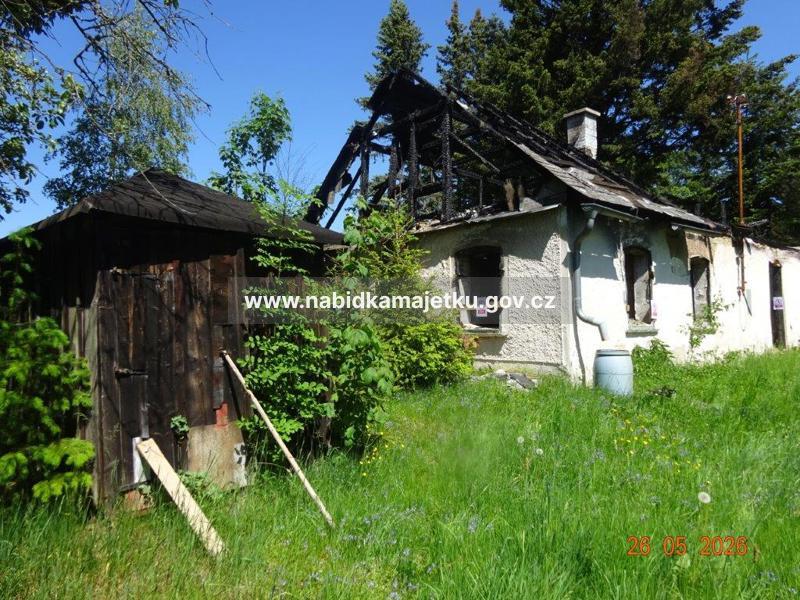 Hranice u Aše, torzo stavby č.p. 391 na pozemku p.č.st. 423 a pozemek p. č. 3142/3