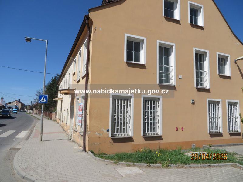 Starý Plzenec - budova č.p. 217, která stojí na pozemku st.p.č. 106/1