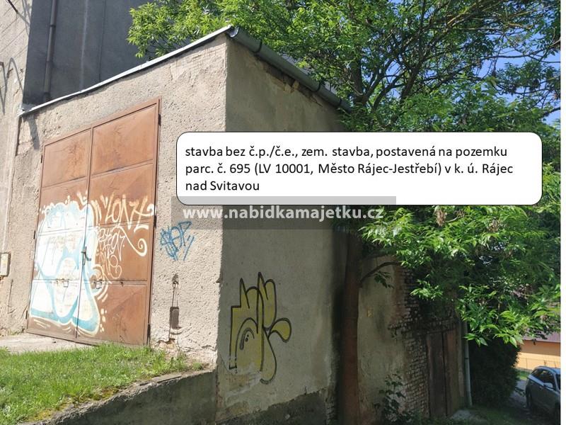 k. ú. Rájec nad Svitavou - stavba bez č.p./č.e., postavená na parc. č. 695 (LV 10001)