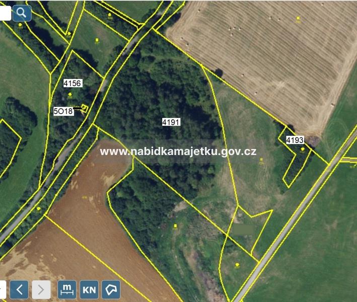 Podíl o velikosti id. 1/2 na pozemcích parc. č. 4156, 4191, 4193 a 5018 v k.ú. Prosetín u Bystřice nad Pernštejnem